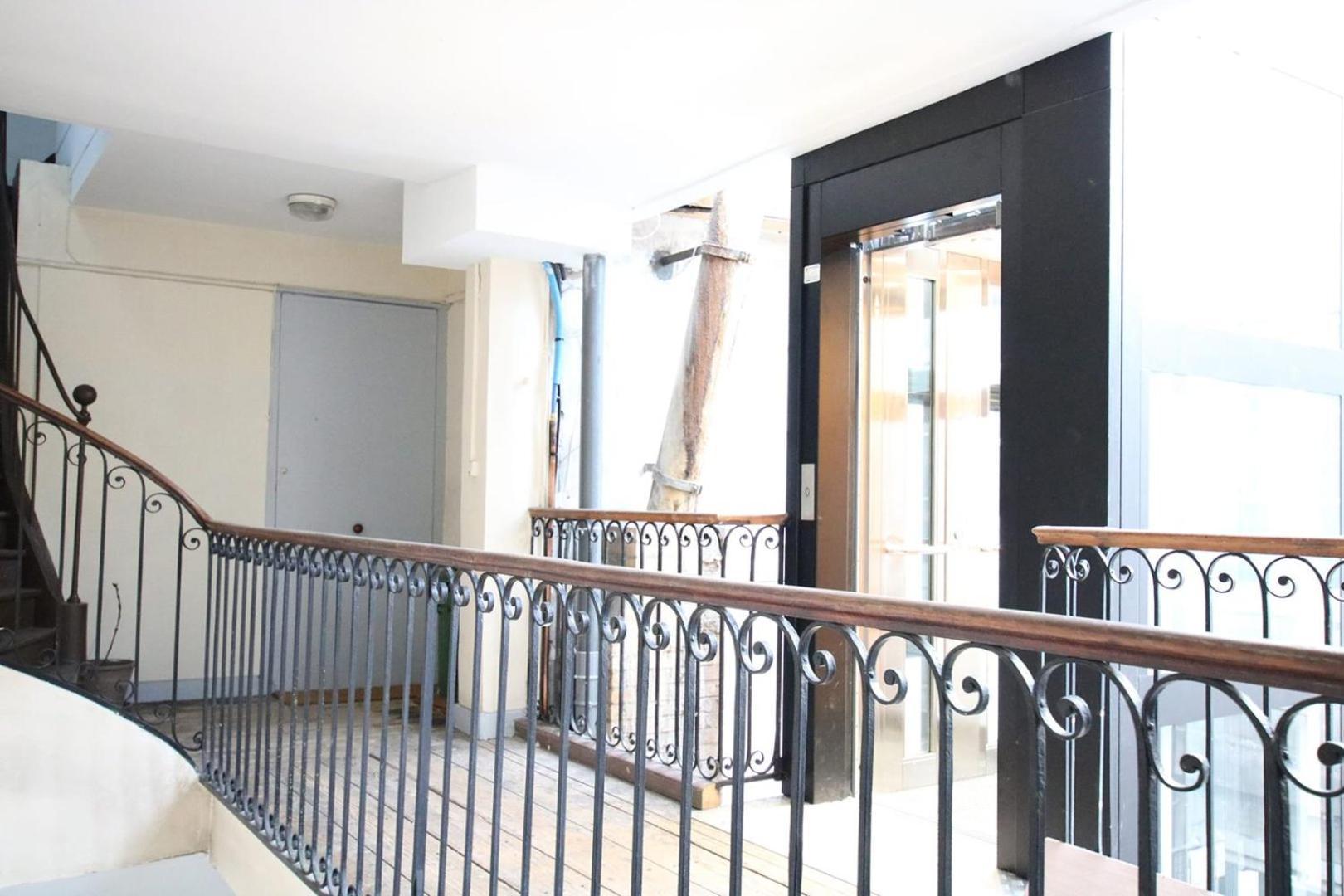 בורדו Guestready - Sunny Attic Apt Near Grand Theatre מראה חיצוני תמונה