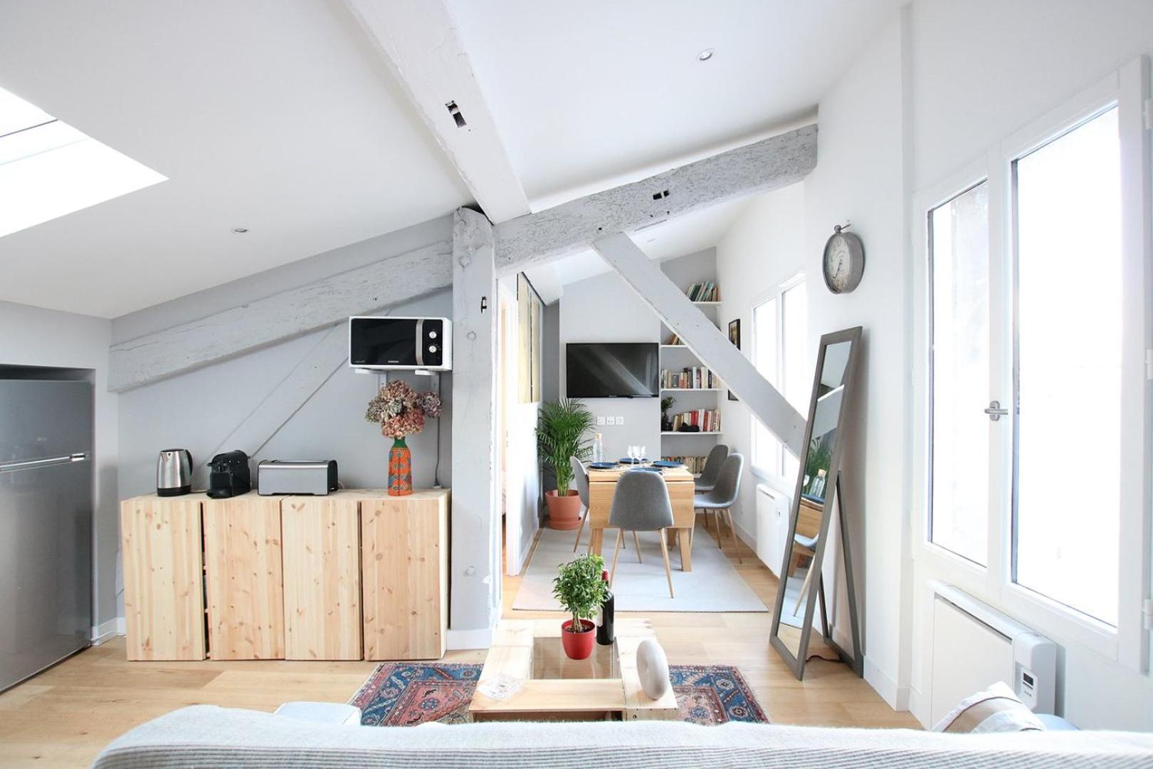 בורדו Guestready - Sunny Attic Apt Near Grand Theatre מראה חיצוני תמונה